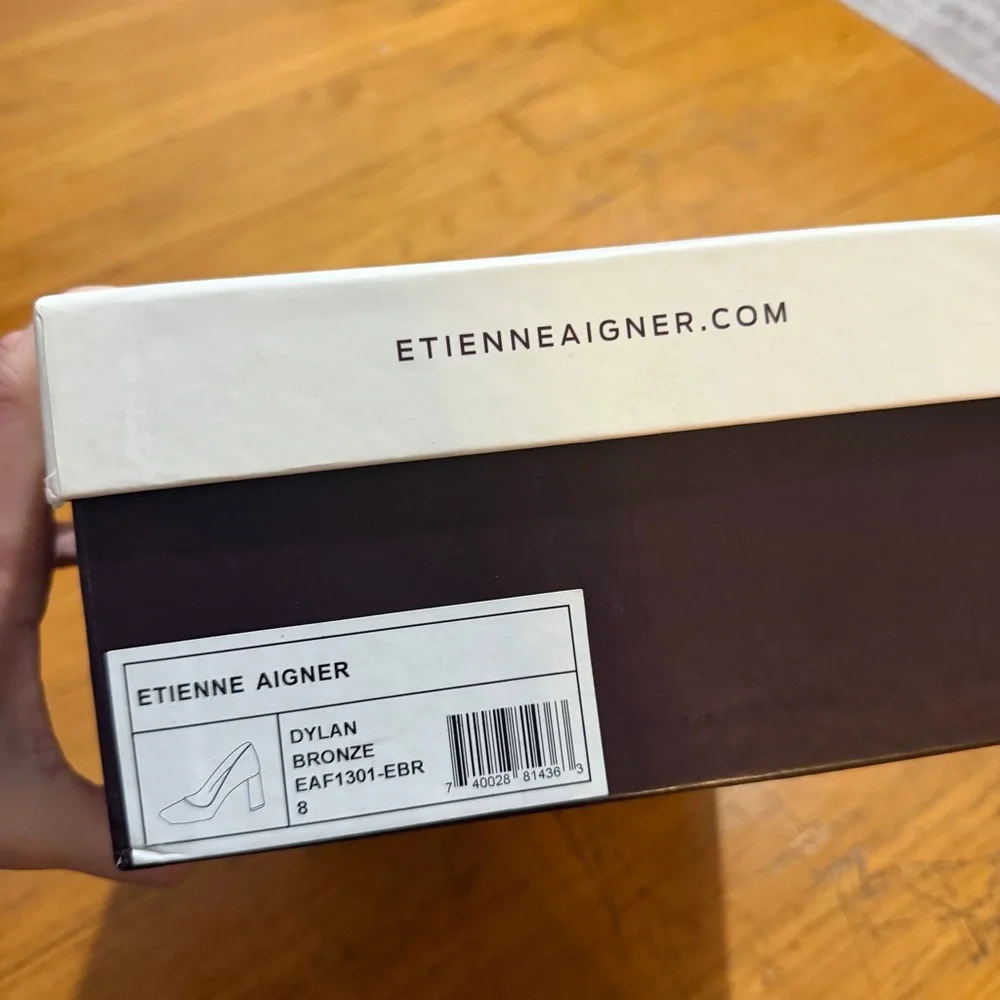 Etienne Aigner size brand